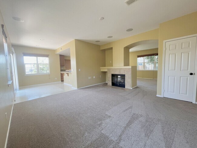 613 Bush Ln San Marcos, CA 92069 photo 5