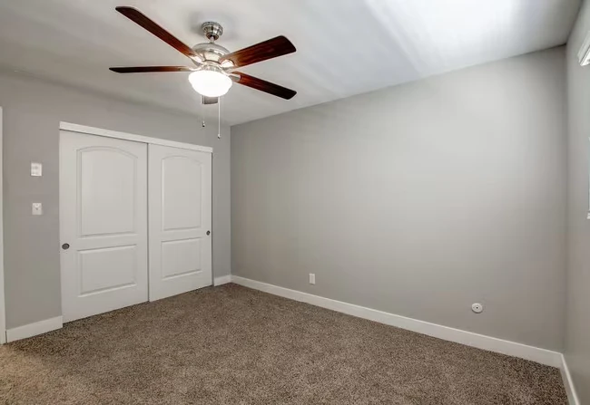Sunshine Apartments photo 5