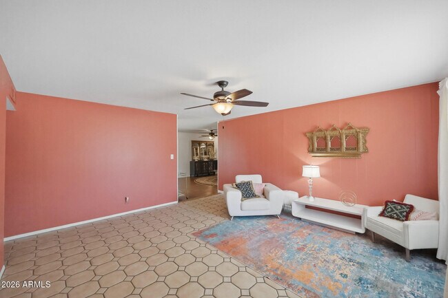 2302 W Berridge Ln Phoenix, AZ 85015 photo 5