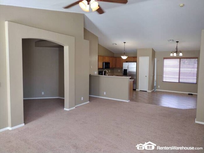 10721 E Emerald Ave Mesa, AZ 85208 photo 4