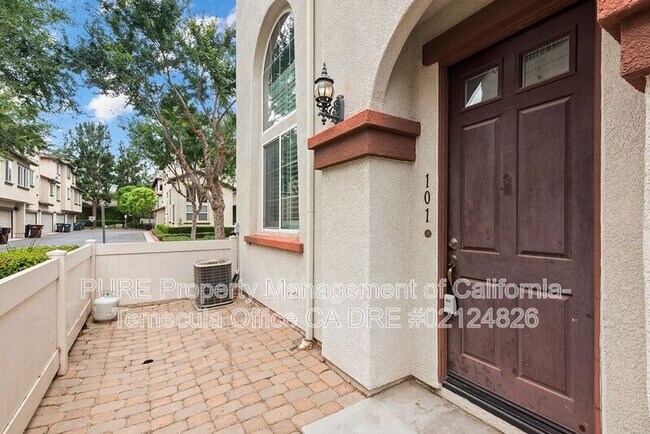 33670 Willow Haven Ln Murrieta, CA 92563 photo 2