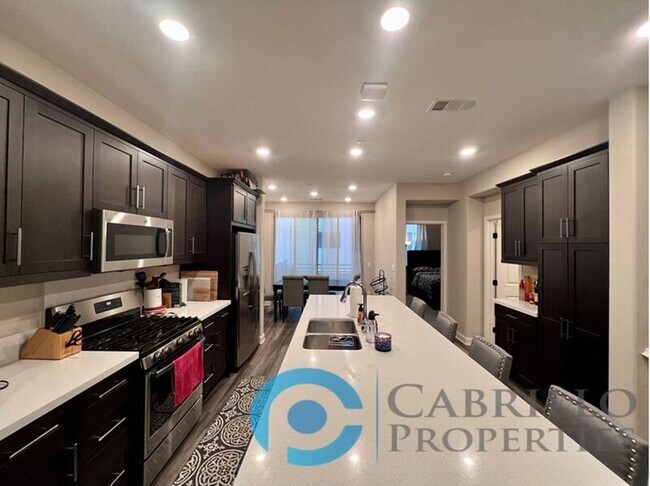 1840 Mint Ter Chula Vista, CA 91915 photo 5