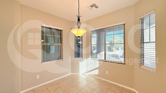 862 East Gold Dust Way San Tan Valley, AZ 85143 photo 4