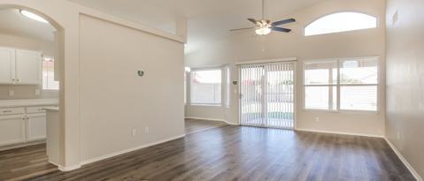 12218 W Cambridge Ave Avondale, AZ 85392 photo 3