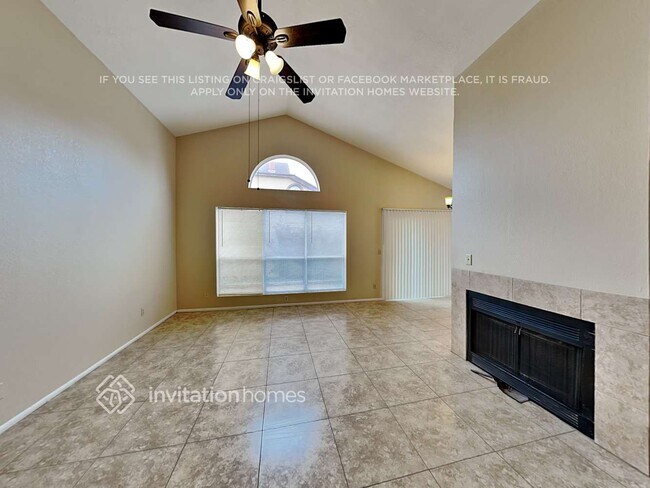 406 E Topeka Dr Phoenix, AZ 85024 photo 4