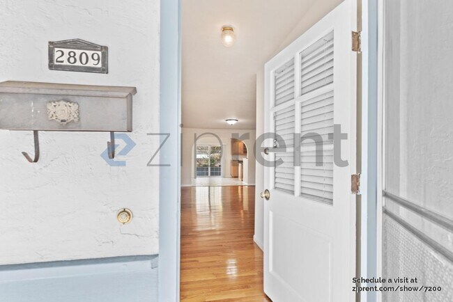 2809 Sargent Ave photo 5