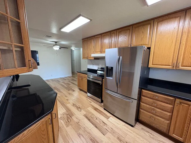 4642 Hampshire Way Fremont, CA 94538 photo 4