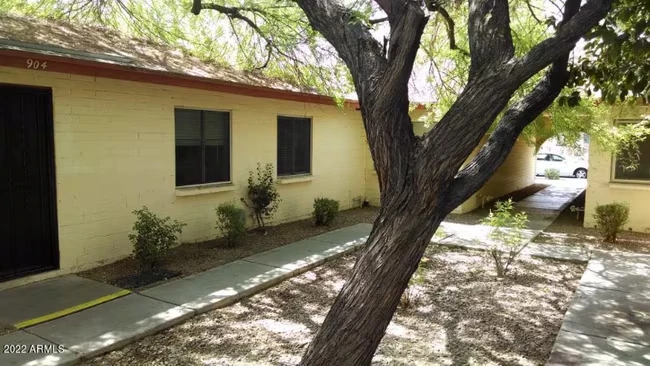 904 W Malibu Dr Tempe, AZ 85282 photo 2