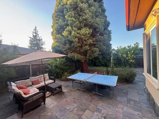 596 Pettis Ave Mountain View, CA 94041 photo 5