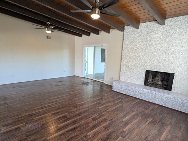 5209 Hewlett Dr San Diego, CA 92115 photo 5