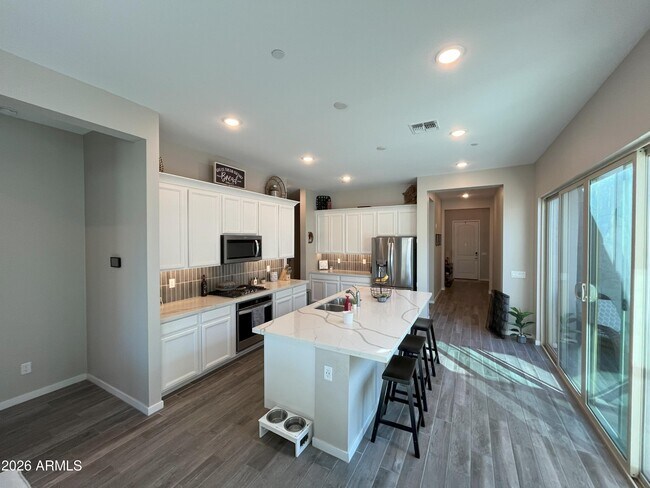 1910 N 141st Ave Goodyear, AZ 85395 photo 5