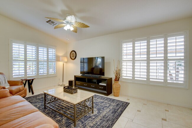 4972 S Sugarberry Ln Gilbert, AZ 85298 photo 2