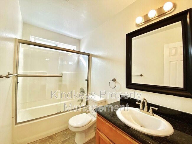 748 Florida St Imperial Beach, CA 91932 photo 5