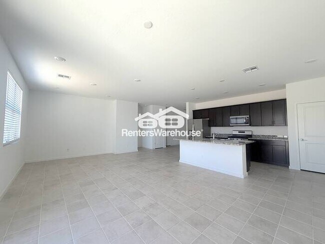 8825 W Albeniz Pl Tolleson, AZ 85353 photo 5