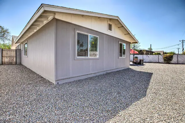 820 W 9th St Tempe, AZ 85281 photo 5