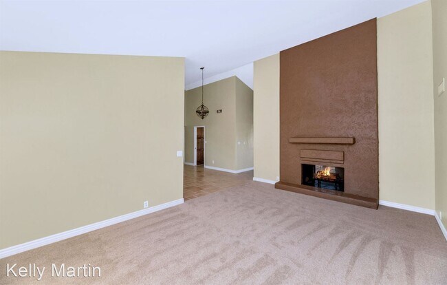 4446 E Cortez St Phoenix, AZ 85028 photo 4