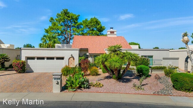 4446 E Cortez St Phoenix, AZ 85028 photo 2