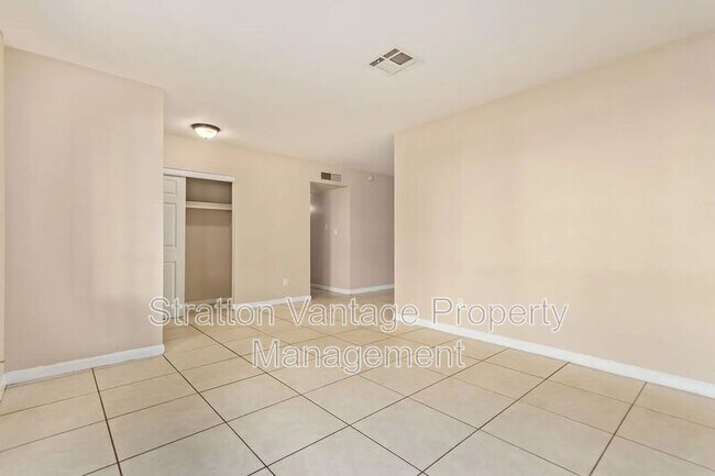 2109 W Danbury Dr Phoenix, AZ 85023 photo 5