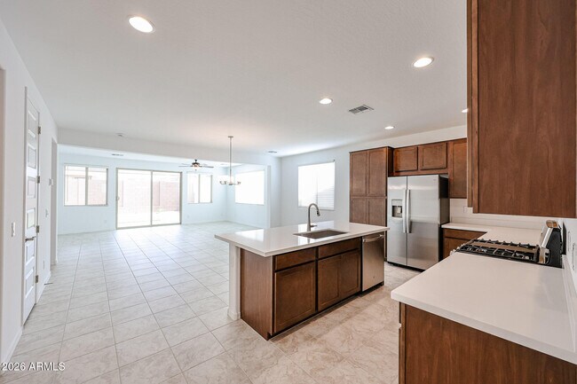 14752 W Smoketree Dr Surprise, AZ 85387 photo 4