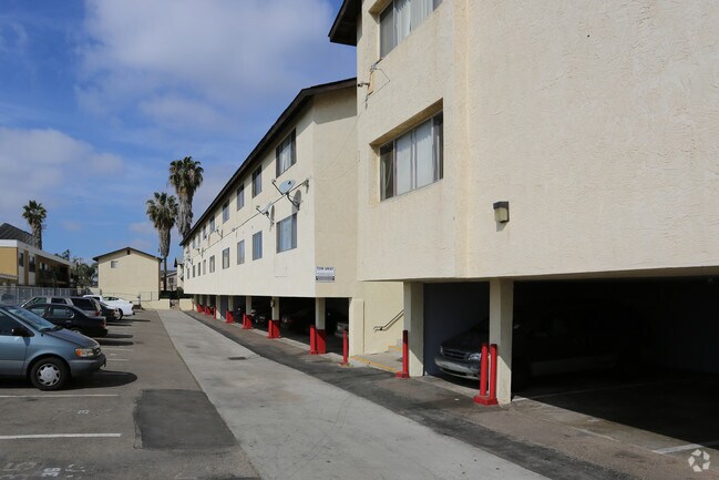 344-348 S Willie James Jones Ave San Diego, CA 92113 photo 5