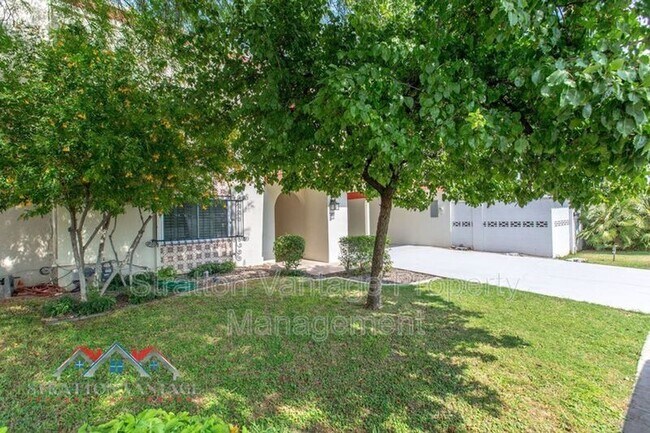 3507 North 25th Pl Phoenix, AZ 85016 photo 2