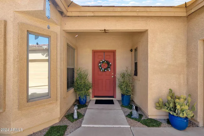 868 E Savannah Dr Chandler, AZ 85225 photo 3