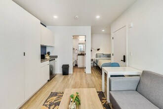 Floor Plan E Studio 1BA 717-E 715-D floor plan