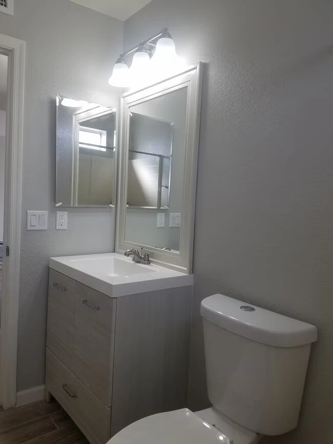 1462 E 28th Ave Apache Junction, AZ 85119 photo 4