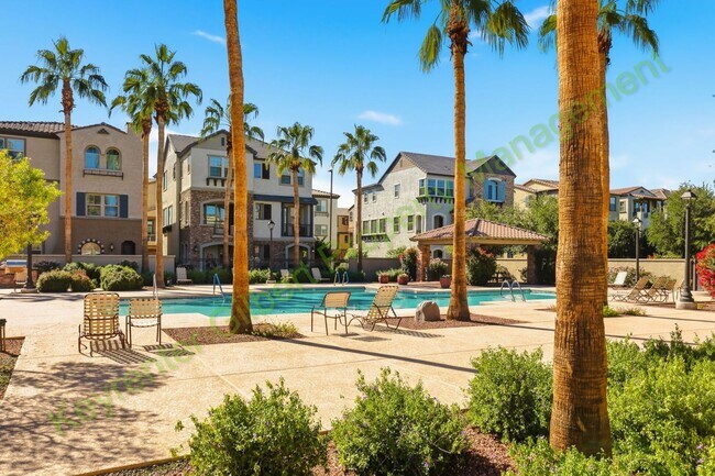 Modern Gilbert Lakeview Townhome in The Lakes at Annecy photo 3
