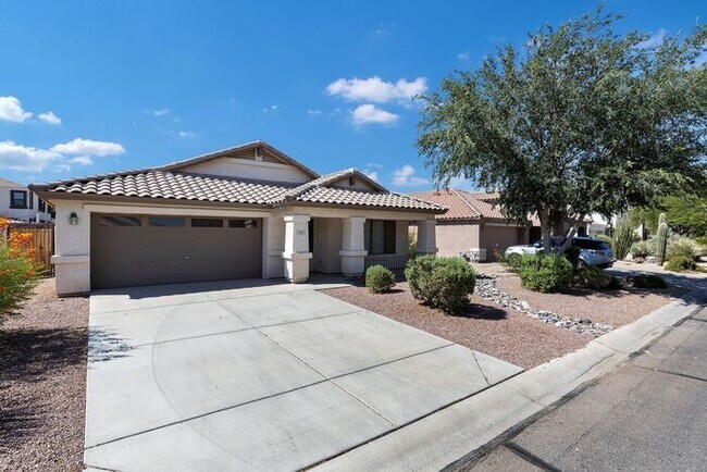 740 E Mule Train Trail San Tan Valley, AZ 85143 photo 2