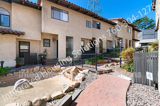 1915 Estrella De Mar Ct Carlsbad, CA 92009 photo 5
