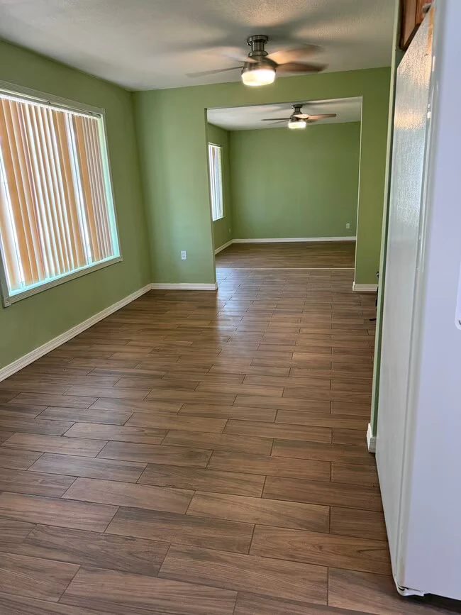 2513 E Marilyn Rd Phoenix, AZ 85032 photo 4