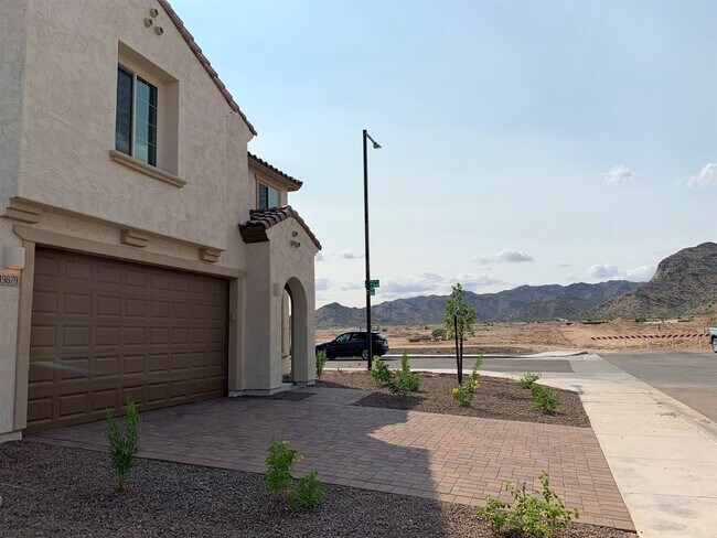 19879 W Palo Verde Dr Litchfield Park, AZ 85340 photo 4