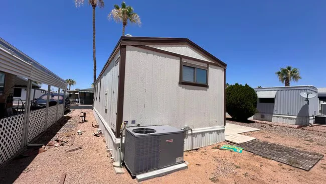 345 S 58th St Mesa, AZ 85206 photo 5