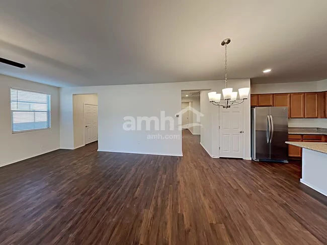 1688 E Primavera Way San Tan Valley, AZ 85140 photo 5