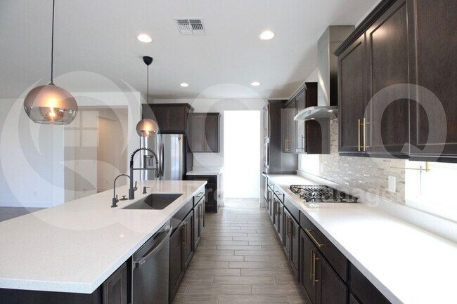 5322 W Sweet Pea Terrace Phoenix, AZ 85339 photo 5