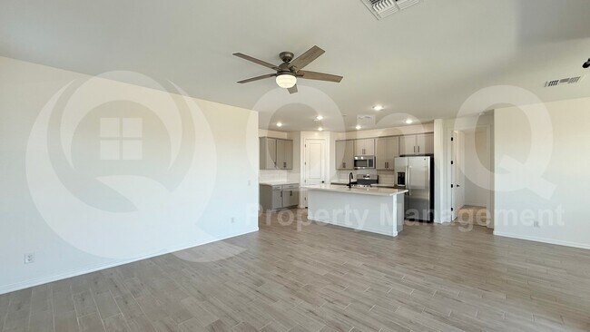 22824 E Roundup Way Queen Creek, AZ 85142 photo 4