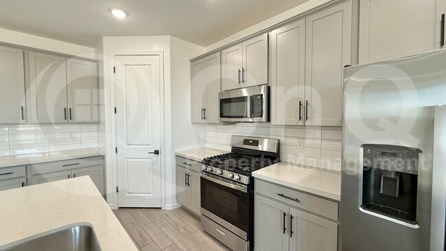 22824 E Roundup Way Queen Creek, AZ 85142 photo 5