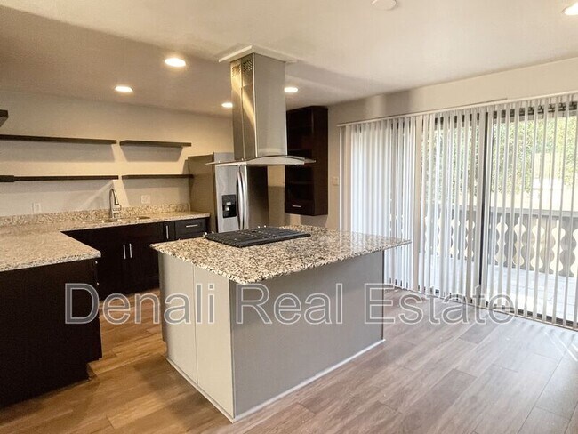 4950 N Miller Rd Scottsdale, AZ 85251 photo 3