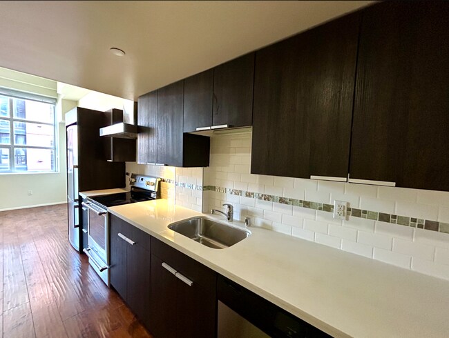 550 Jessie St San Francisco, CA 94103 photo 3