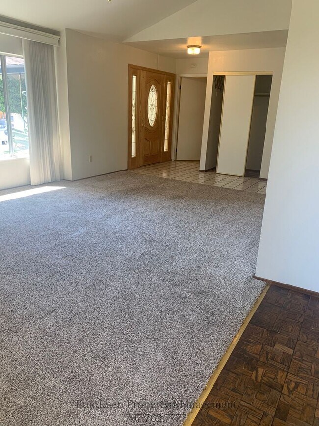 3200 Niagara Way Fairfield, CA 94534 photo 3