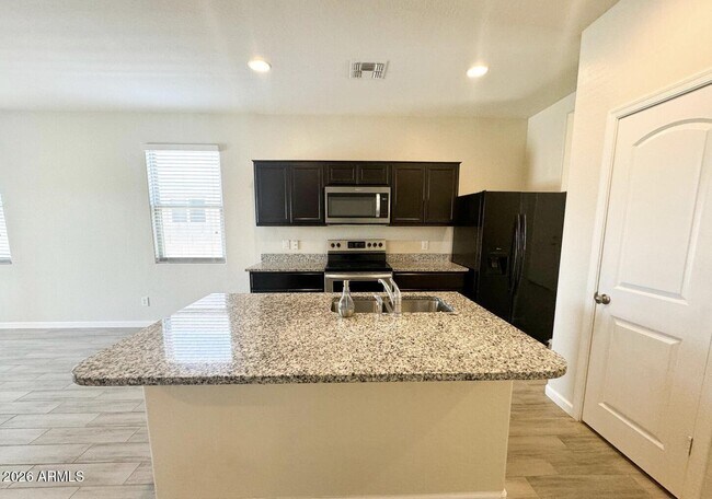 17134 N Rosemont St Maricopa, AZ 85138 photo 5