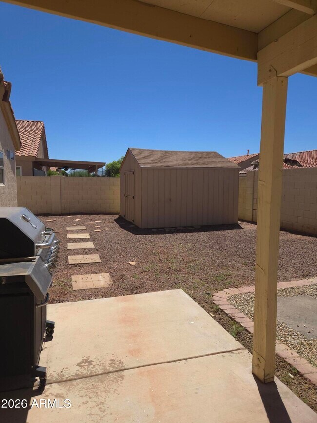9205 W Villa Rita Dr Peoria, AZ 85382 photo 3