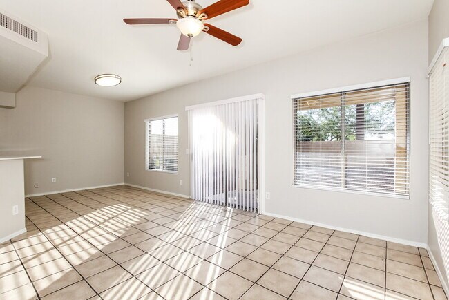 2018 N 106th Ln Avondale, AZ 85392 photo 5