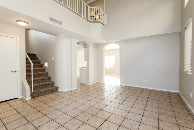 2018 N 106th Ln Avondale, AZ 85392 photo 3
