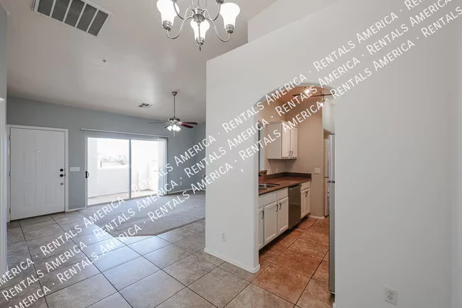 2950 W Louise Dr Phoenix, AZ 85027 photo 5