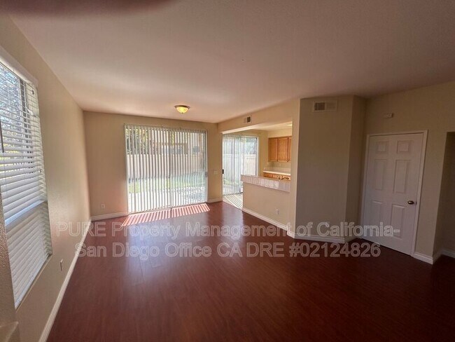2180 Lago Ventana Chula Vista, CA 91914 photo 4