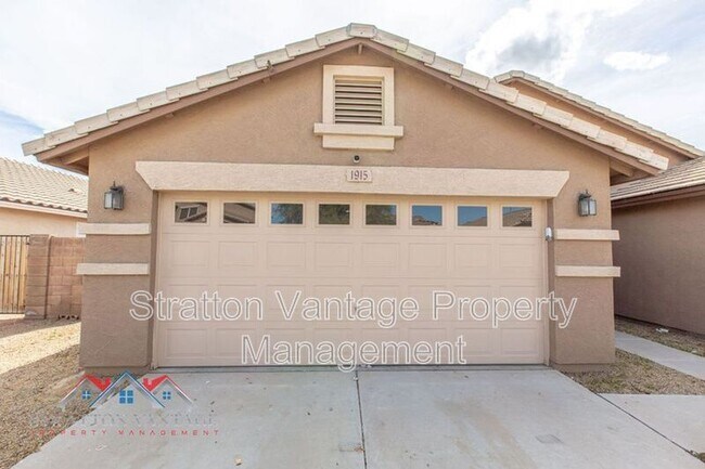 1915 W Nancy Ln Phoenix, AZ 85041 photo 4