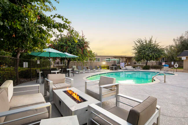 Wexford Manor Apartments