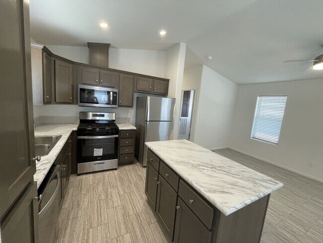 2401 W Southern Ave Tempe, AZ 85282 photo 3